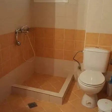 ενοικιαζόμενα πιτσαδιώτη Kiáton